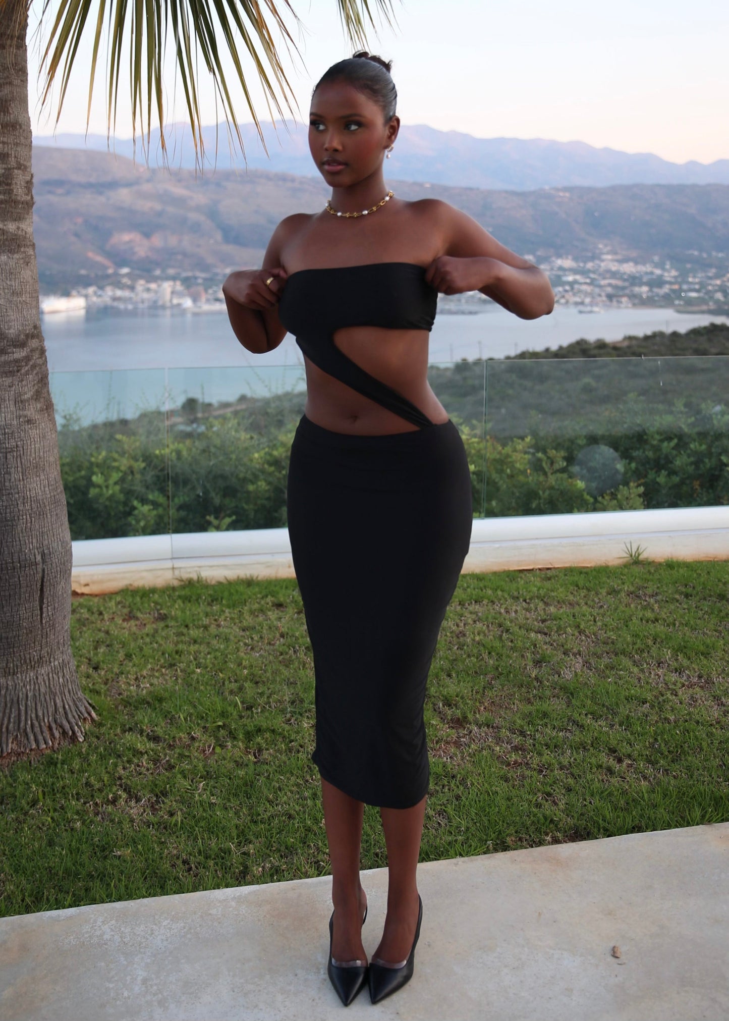 SIBYL - Black Midi Dress