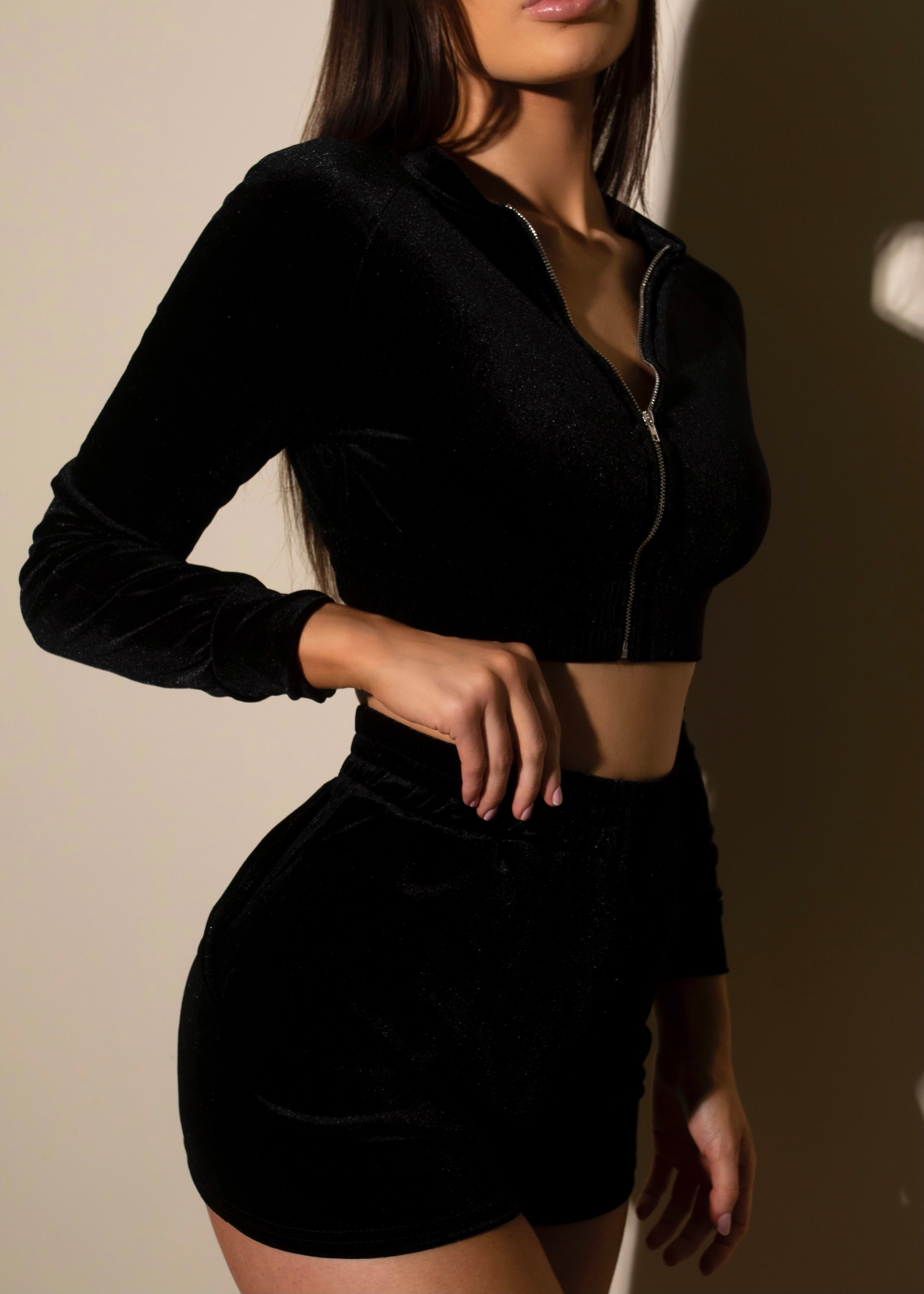 AMARA - Cropped Black Tracksuit Shorts