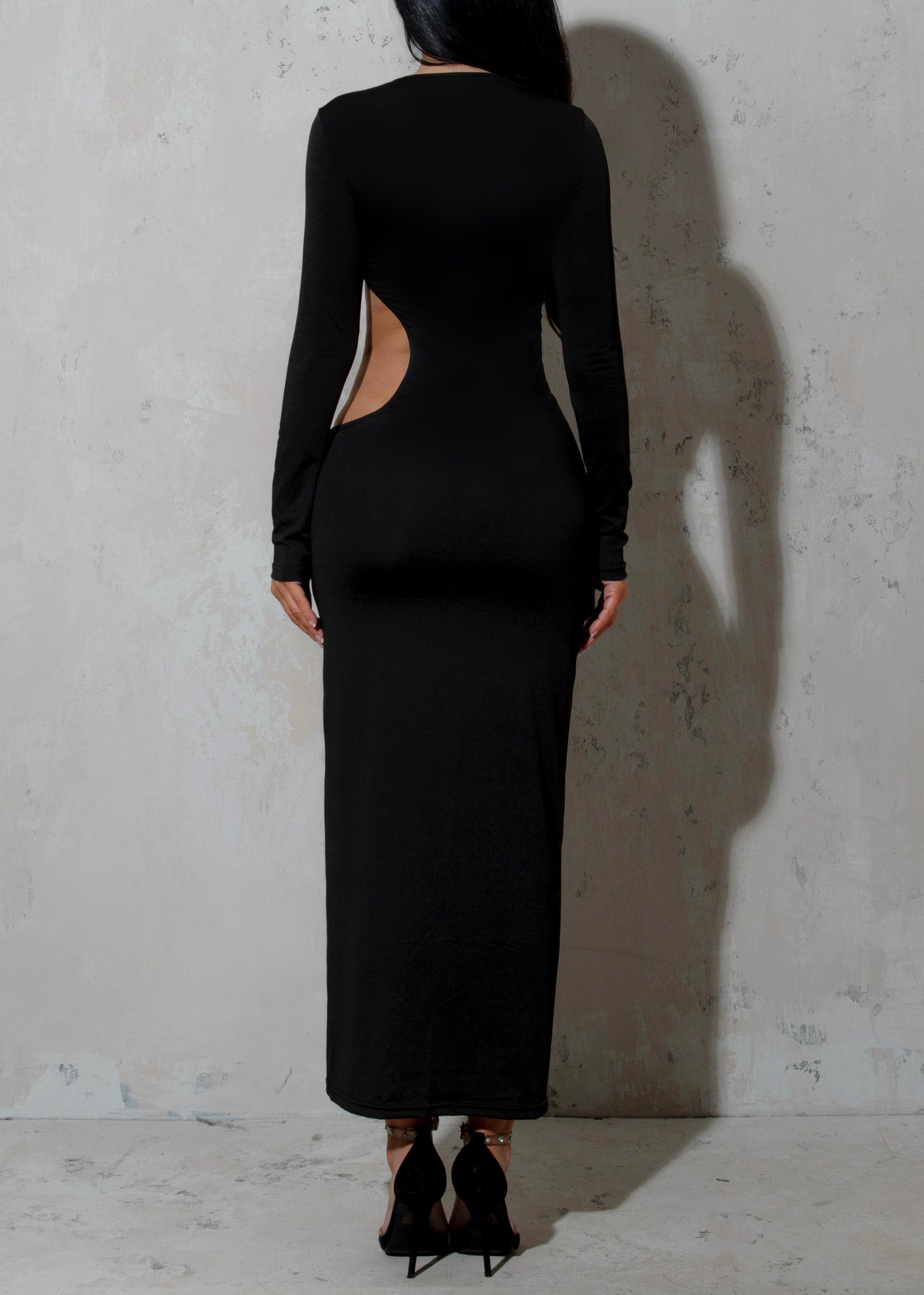 REA - Black Cut Out Maxi Dress