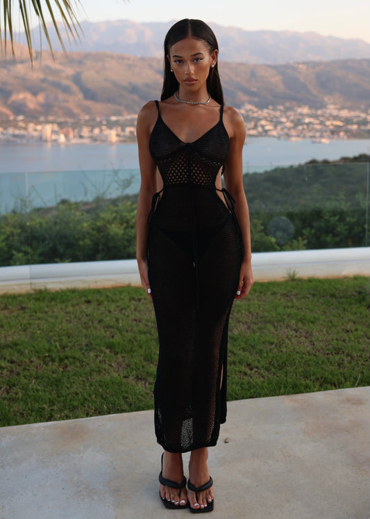 ANNIKA - Black Maxi Dress